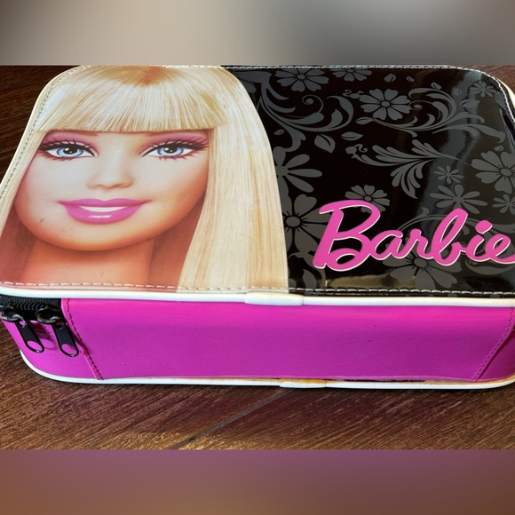 Vintage Barbie make-up case - Picture 5 of 8